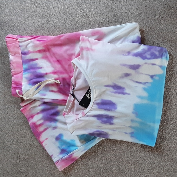 Lily by Firmiana Other - 🔴NWT Comfy 2 Pc. Set